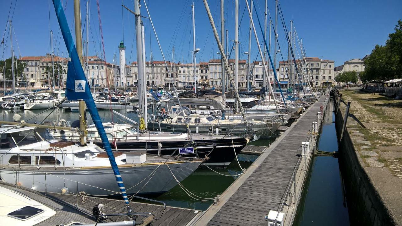 Le Carre Lejlighed La Rochelle  Eksteriør billede